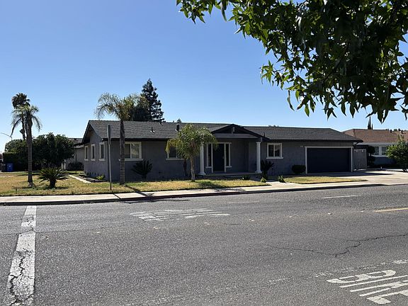2nd image of 2405 Dels Ln
