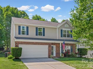 3253 Wicklow Ln, Clover, SC 29710