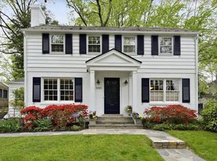 5910 Harwick Rd, Bethesda, MD 20816