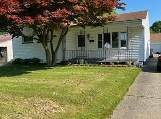 1610 Country Club Ave, Youngstown, OH