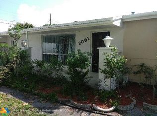 2091 Oleander Dr, Hollywood, FL 33023