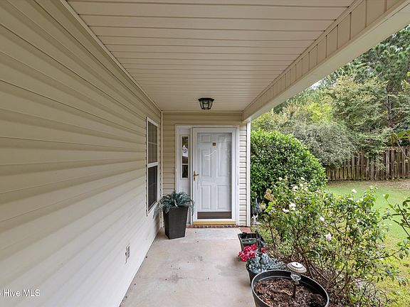 3rd image of 2071 Summerton Circle