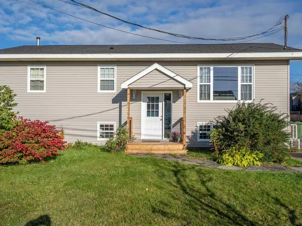 380 Cow Bay Rd, Eastern Passage, NS B3G 1J4