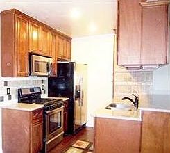 2nd image of 5500 Lindley Ave Unit 213