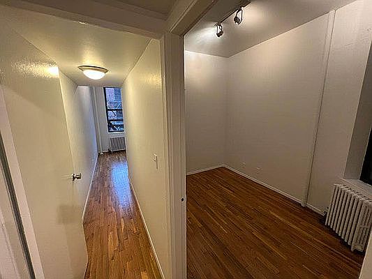5th image of 513 46th St #4A