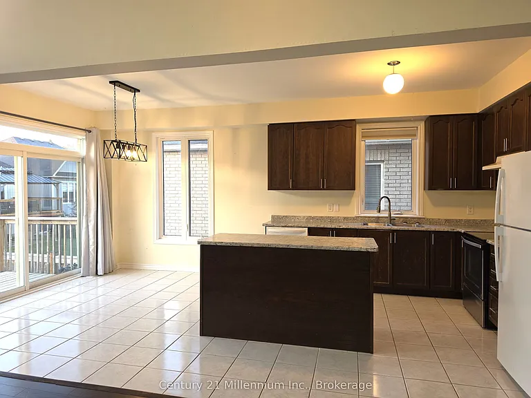 20 Cristiano Ave — Photo 8