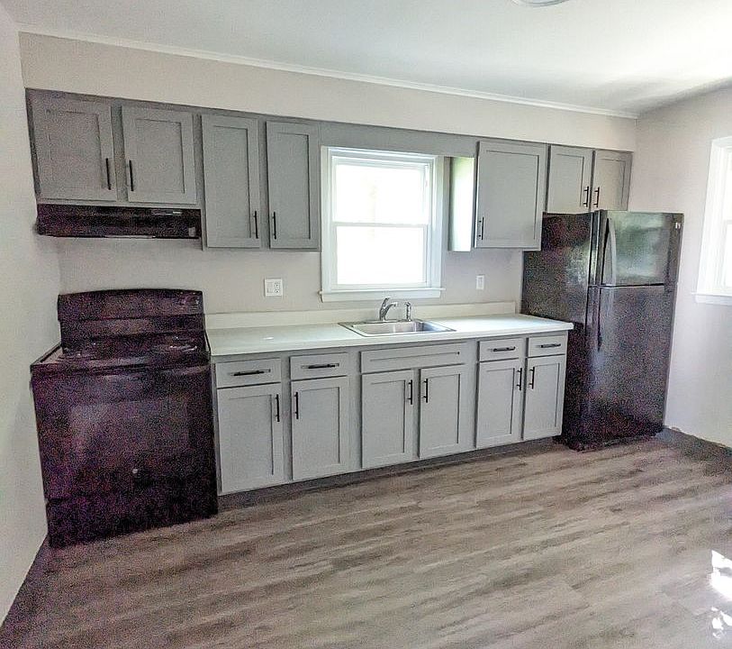 1st image of 248 Birchfield Dr #268-1