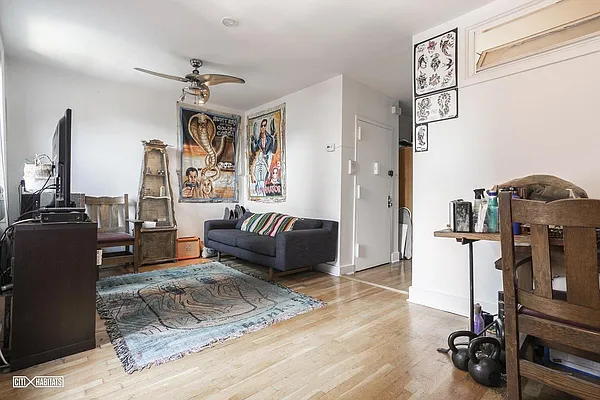 Rented by Corcoran | media 25