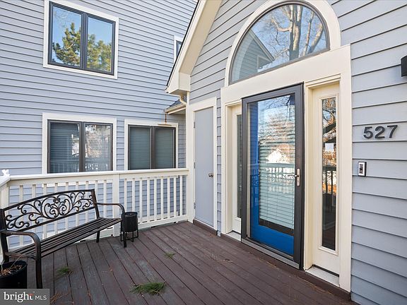 5th image of 20842 East Dr Unit 527