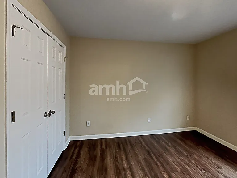 4524 Kingsgate Ct NW — Photo 20