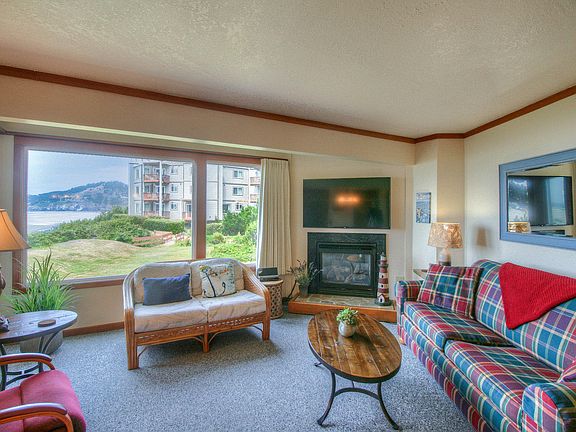 4th image of 3641 NW Oceanview Dr #128