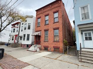 625 Clinton Ave #1, Albany, NY 12206