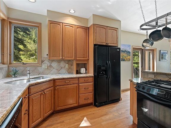 3rd image of 92 Saw Whiskers Cir