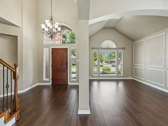 4th image of 11901 Summerwind Dr