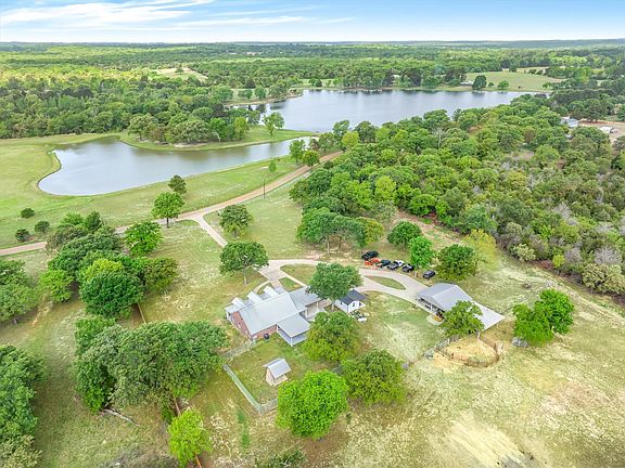 5th image of 7700 County Road 3700