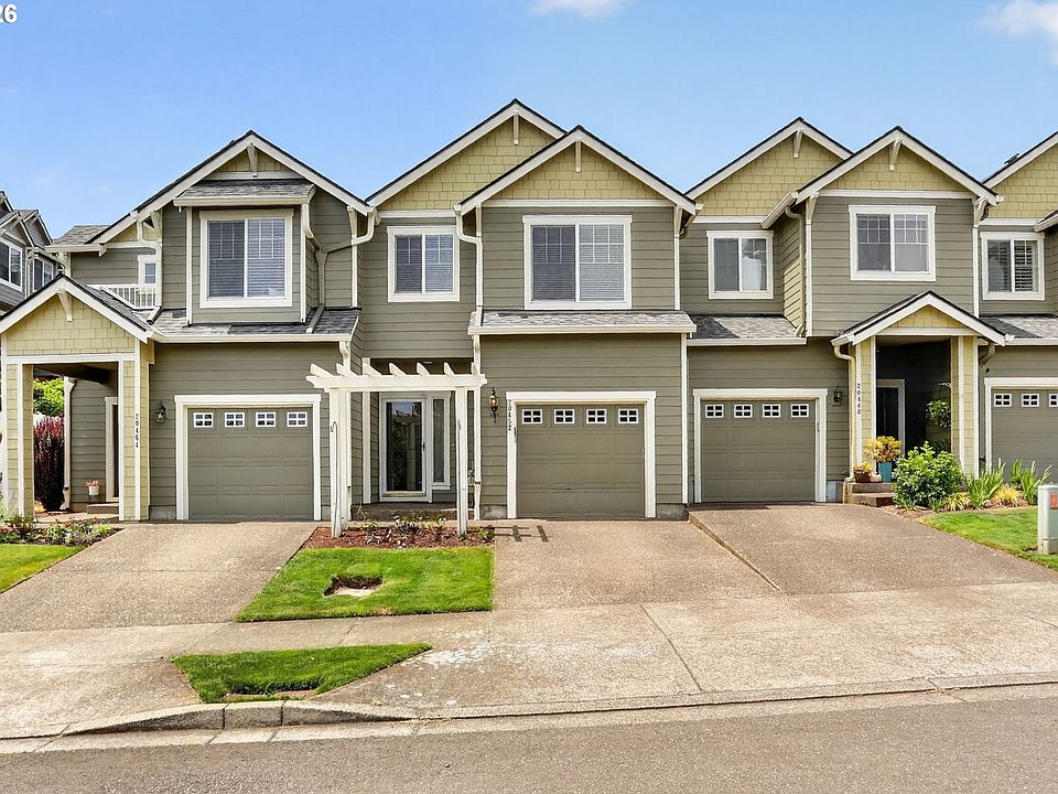 1st image of 20452 Hoodview Ave