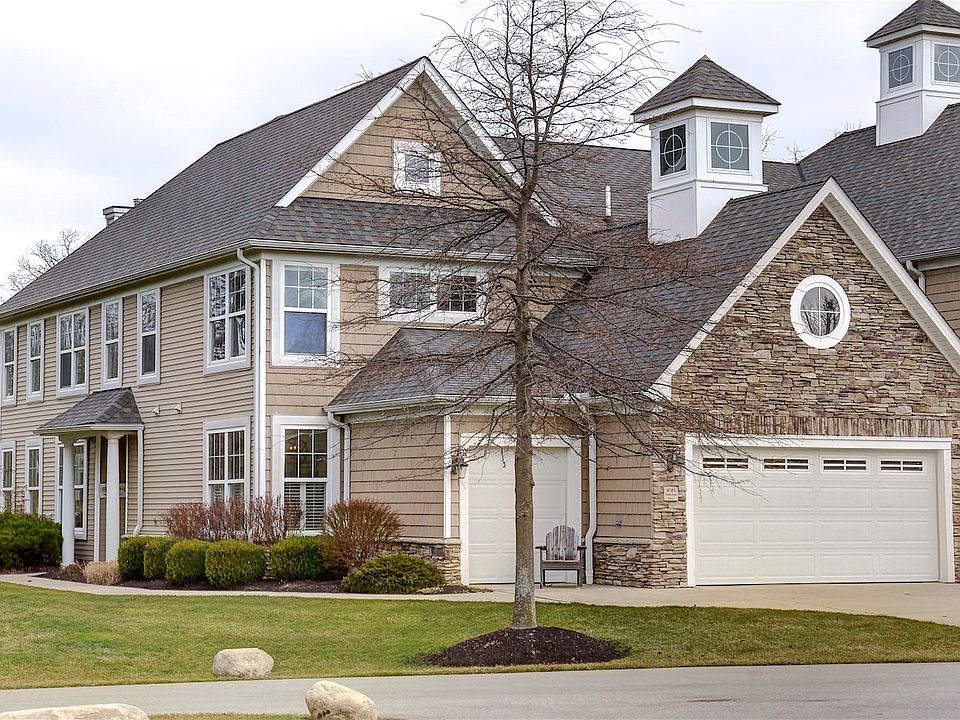1st image of 4701 Tradewinds Dr #15-1