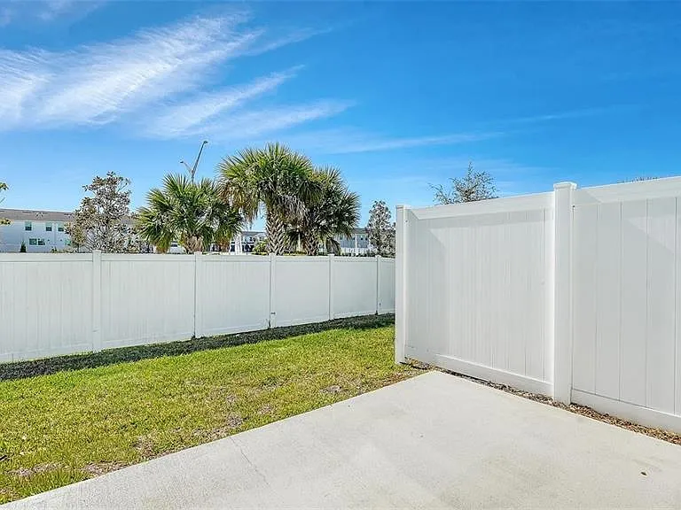 14244 Crimson Ave — Photo 44
