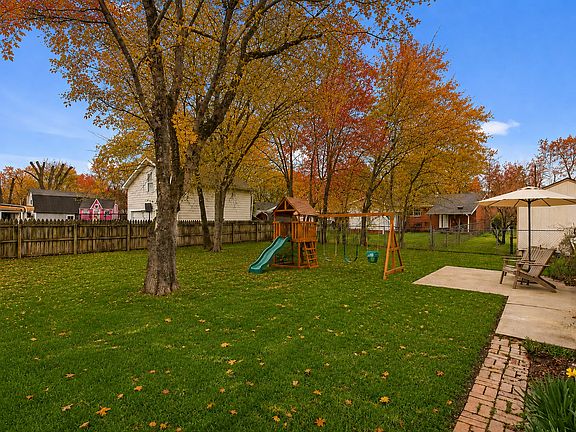 4th image of 425 Perkins Dr