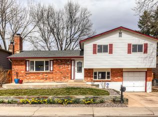 9375 W Maplewood Pl, Littleton, CO 80123