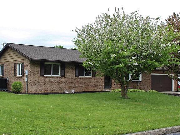 2nd image of 26 Lincoln Dr