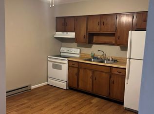 364 Thompson St #2, Strasburg, VA 22657