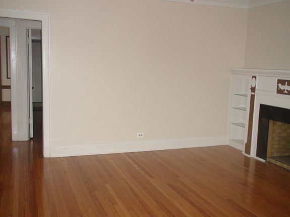 2nd image of 7707 S East End Ave APT 3