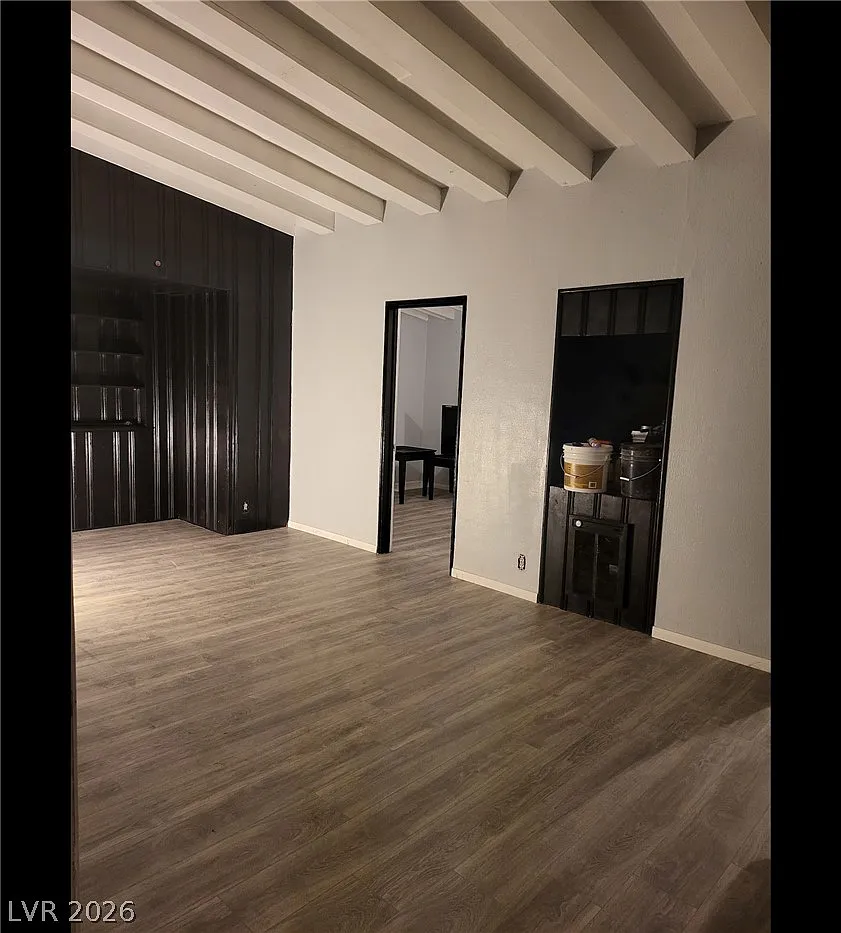 1 bed, 1.0 bath, 1104 sqft, $1,225 — Photo 2