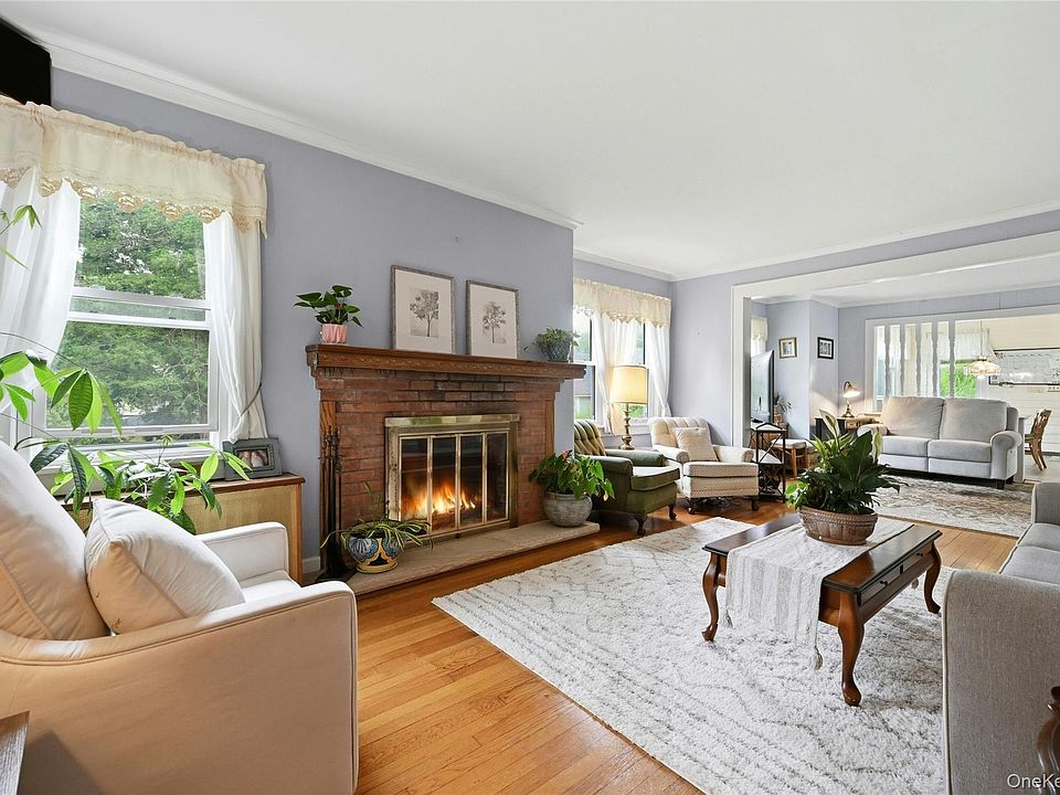 1st image of 18 2nd Avenue