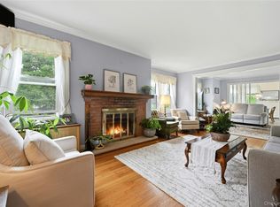 18 2nd Avenue, Port Jefferson, NY 11777