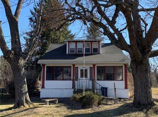 5886 Tonawanda Creek Rd, Lockport, NY 14094