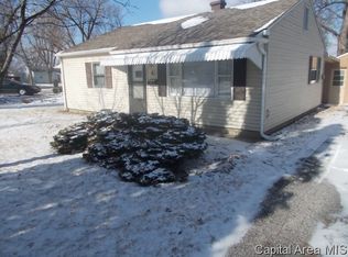 6 Meadow Ln, South Jacksonville, IL 62650