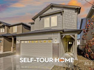 240 W Broyhill St, Meridian, ID 83642