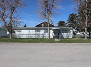 630 3rd Ave N, Fairfield, MT 59436