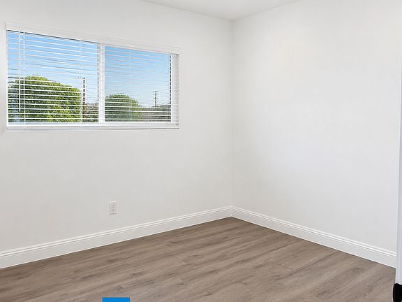 5th image of 5739 Halbrent Ave APT 28