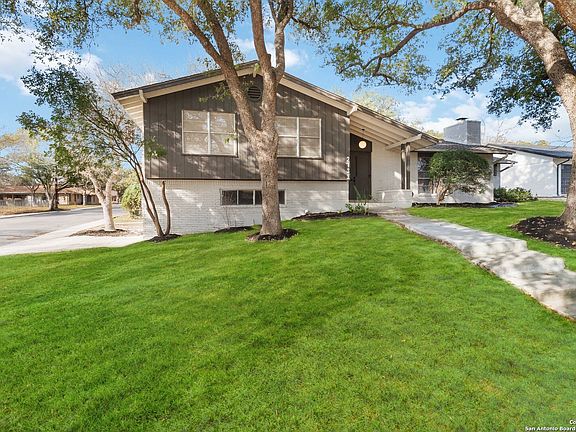 3rd image of 2731 BELVOIR DR