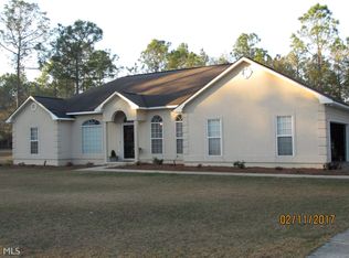 135 Melody Ln, Jesup, GA 31545