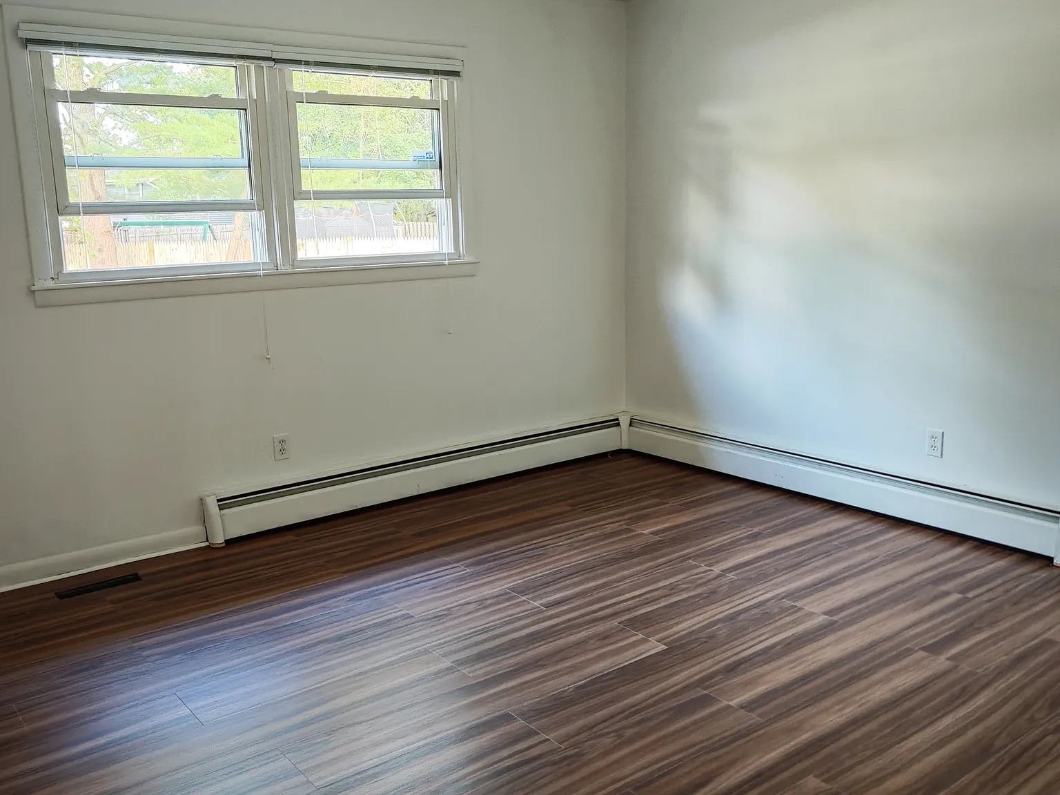 3 bed, 1775 sqft, $3,480 — Photo 3