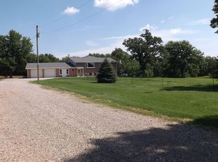 2331 Luray Rd, Marshalltown, IA 50158