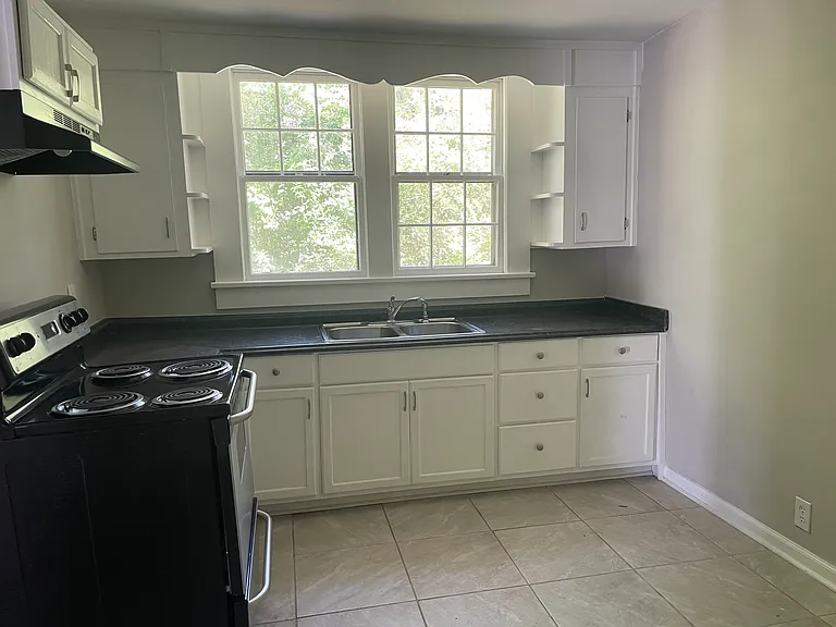 2258 Sibley Rd — Photo 9