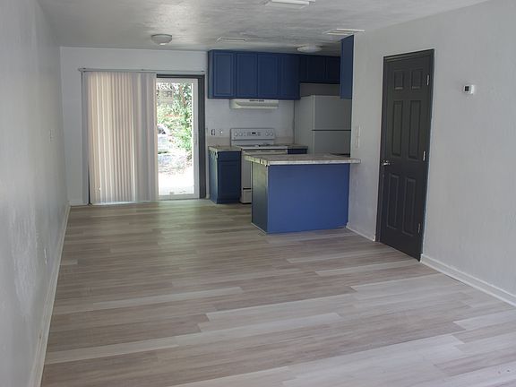 2nd image of 804 Vrogy Ct APT 4