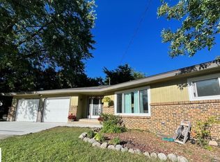5303 Highland Dr, Traverse City, MI 49685