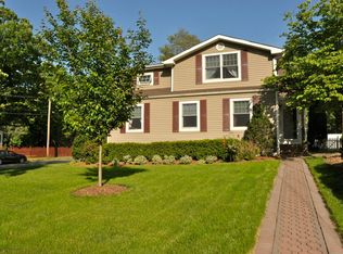 44 Winchester Rd, Livingston, NJ 07039