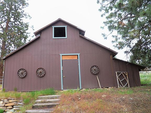 3rd image of 360 Goldfinch Ln