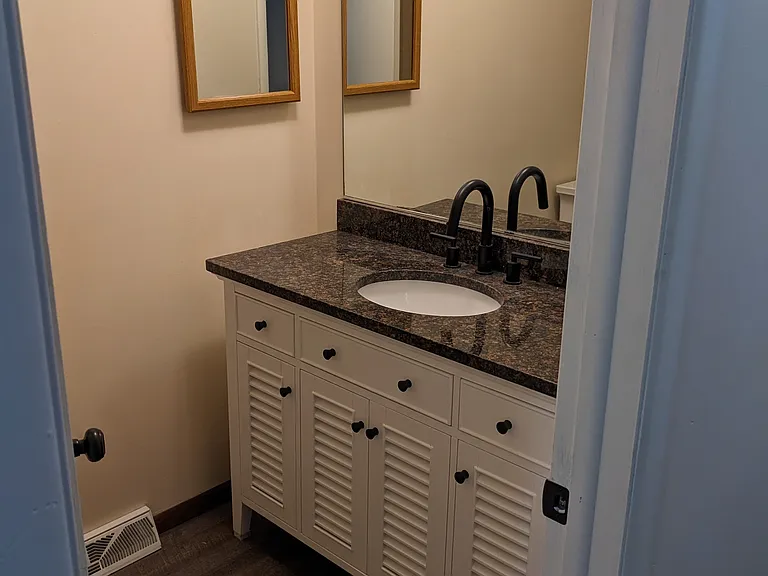 3248 Meadowbrook Ct — Photo 8