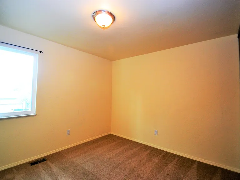 1288 Suncrest Way — Photo 12