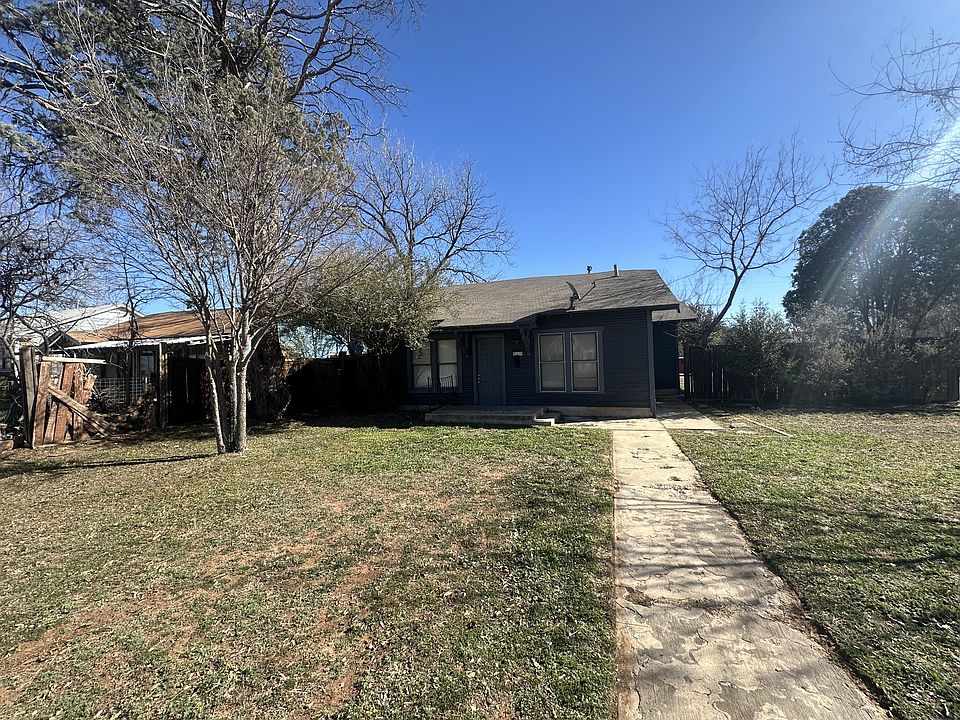 1st image of 741 Ross Ave