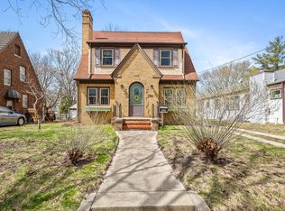 408 Robert Ave, Rockford, IL 61107