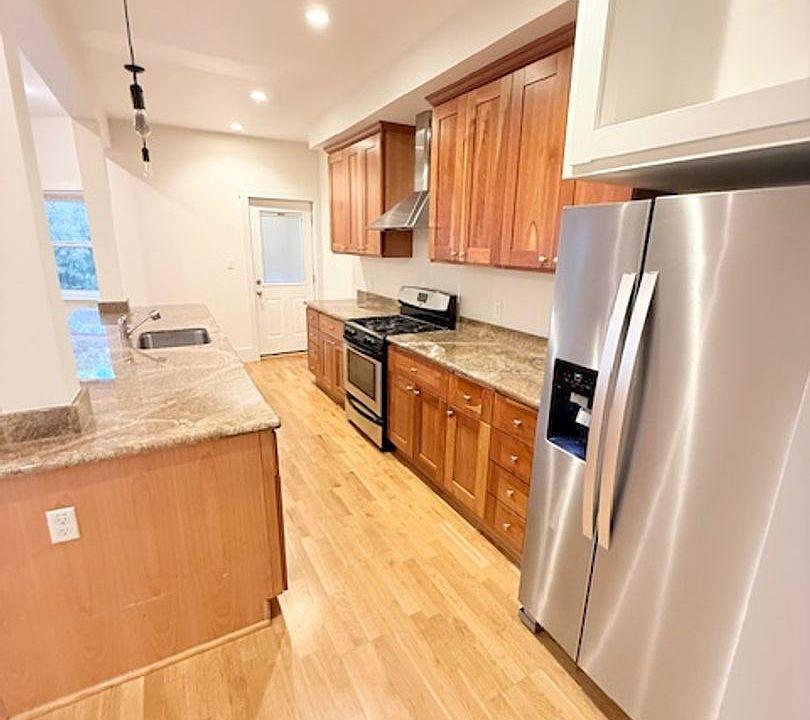 1st image of 166 Carl St #1342R