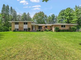 4303 Linden Dr, Midland, MI 48640